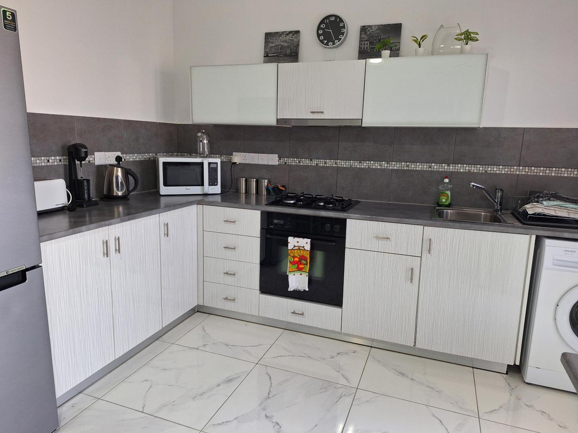 Diana Apartment ليماسول المظهر الخارجي الصورة
