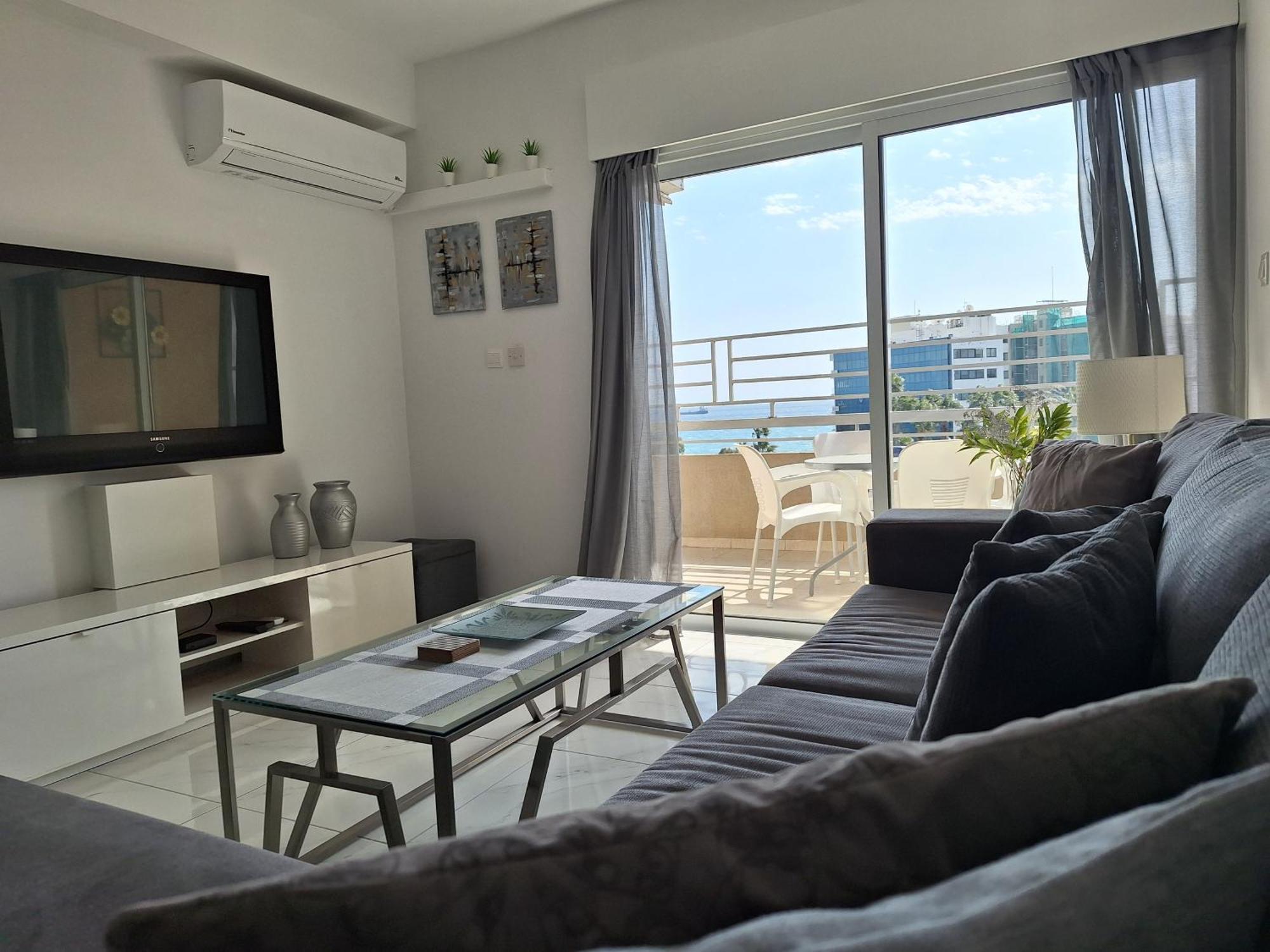 Diana Apartment ليماسول المظهر الخارجي الصورة
